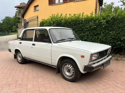 Usata Lada 2105 75 CV (55 kW) 1992 Berlina
