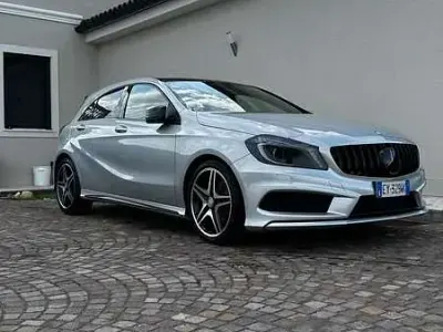 Usata Mercedes A200 Edition 136 CV (100 kW) 2015 Utilitaria
