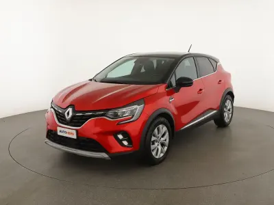 Usata Renault Captur Intens 143 CV (105 kW) 2022 Rosso SUV