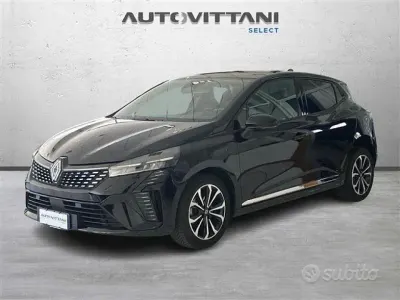 Usata Renault Clio Techno 91 CV (66 kW) 2025 Nero Utilitaria