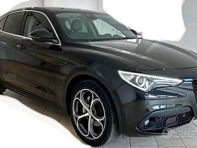 Usata Alfa Romeo Stelvio 180 CV (132 kW) 2017 SUV