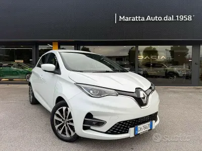 Usata Renault Zoe Intens 99 kW (135 CV) 2022 Bianco Utilitaria