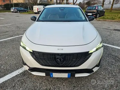 Usata Peugeot 308 131 CV (96 kW) 2022 Bianco Berlina