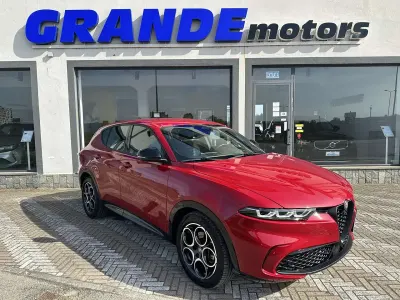 Occasion Alfa Romeo Tonale Sprint 131 PK (96 kW) 2024 Rood SUV
