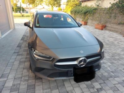 Usata Mercedes CLA180 Shooting Brake Business 116 CV (85 kW) 2020 Grigio Station wagon