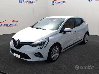 Usata Renault Clio V Business 101 CV (74 kW) 2022 Bianco Berlina