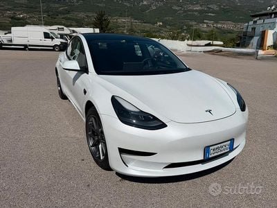 Occasion Tesla Model 3 RWD 208 kW (283 ch) 2023 Blanc Berline