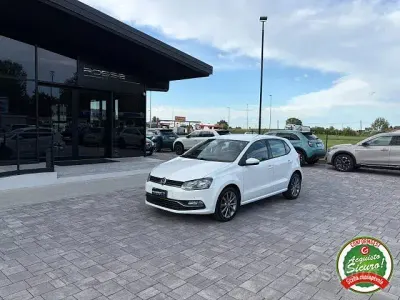 Usata VW Polo Highline 90 CV (66 kW) 2016 Bianco Berlina