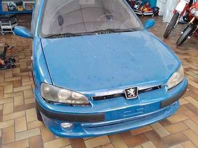 Usata Peugeot 106 118 CV (86 kW) 1999 Blu Utilitaria