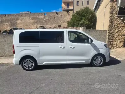 Usata Peugeot Traveller 116 CV (85 kW) 2017 Bianco Monovolume