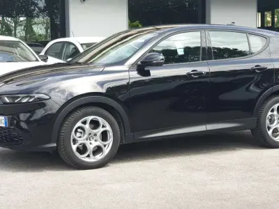 Usata Alfa Romeo Tonale Sprint 131 CV (96 kW) 2023 Nero SUV