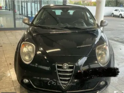 Usado Alfa Romeo MiTo Progression 120 CV (88 kW) 2015 Negro Utilitario