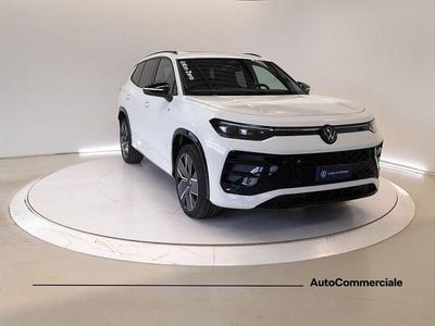 Ny VW Tayron R-line Plus 150 HK (110 kW) 2026 Vit SUV