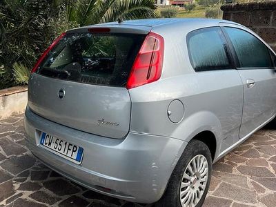 Usata Fiat Grande Punto 2005 Grigio Utilitaria