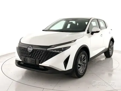 Usata Nissan Qashqai N-Connecta 140 CV (102 kW) 2025 Bianco SUV
