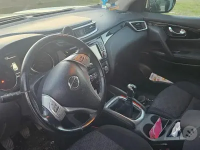 Usata Nissan Qashqai 110 CV (80 kW) 2017 Bianco SUV