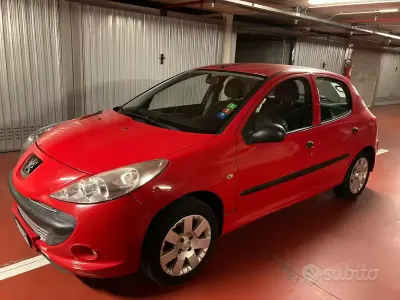 Usata Peugeot 206 60 CV (44 kW) 2009 Rosso Berlina