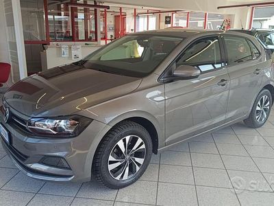 Usata VW Polo Comfortline 80 CV (58 kW) 2021 Grigio Utilitaria