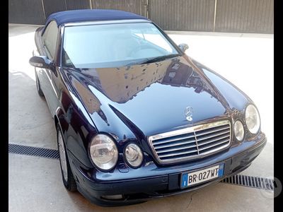 Mercedes 230