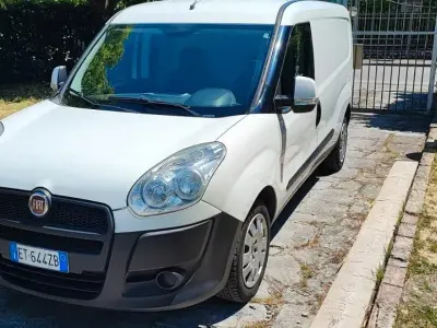 Usata Fiat Doblò Active 120 CV (88 kW) 2014 Bianco Monovolume