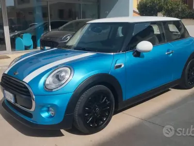 Usata Mini Cooper 136 CV (100 kW) 2018 Bluazzurro Utilitaria