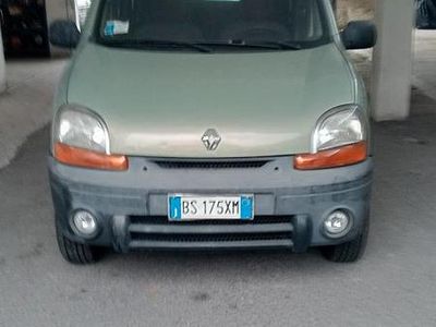 Usata Renault Kangoo 80 CV (58 kW) 2002 Grigio Monovolume