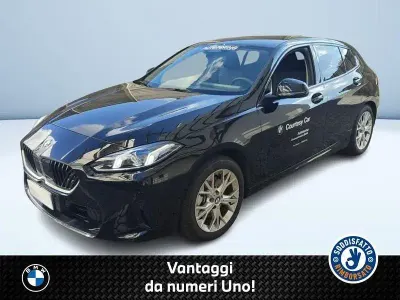 Usata BMW 120 Comfort Edition 163 CV (119 kW) 2025 Nero Utilitaria