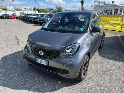 Usata Smart ForFour Passion 71 CV (52 kW) 2016 Grigio Utilitaria