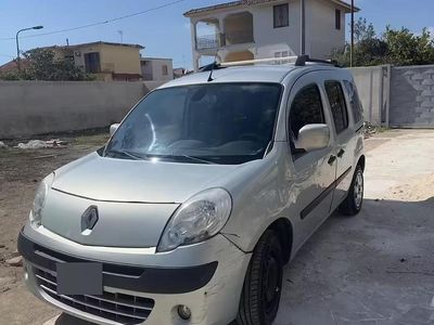 Usata Renault Kangoo 105 CV (77 kW) 2009 Grigio Monovolume