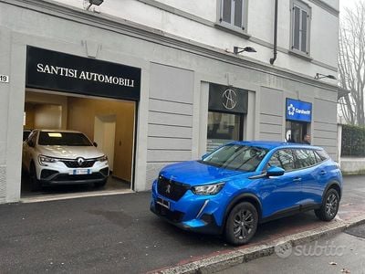 Usata Peugeot 2008 Allure 102 CV (75 kW) 2021 Blu SUV