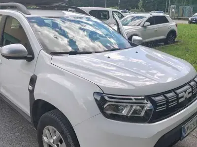 Usata Dacia Duster Essentiel 101 CV (74 kW) 2023 SUV