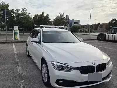 Usata BMW 318 Sport Line 150 CV (110 kW) 2016 Station wagon