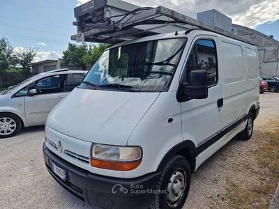 Usata Renault Master 79 CV (58 kW) 2000 Bianco Berlina