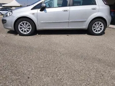 Usata Fiat Punto Evo Emotion 120 CV (88 kW) 2011 Utilitaria