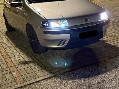 Usata Fiat Punto 80 CV (58 kW) 2002 Grigio Utilitaria