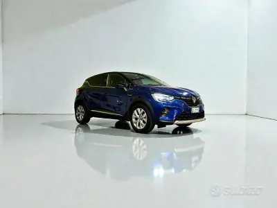 Usata Renault Captur Intens 92 CV (67 kW) 2021 Bianco SUV