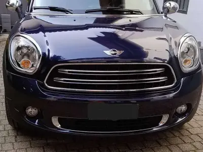 Usata Mini One D Countryman Business 90 CV (66 kW) 2016 Blu/azzurro SUV