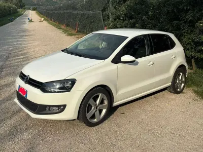 Usata VW Polo Highline 90 CV (66 kW) 2014 Bianco Berlina