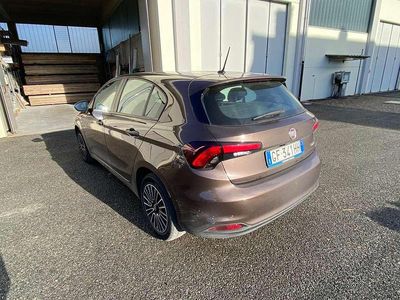 Occasion Fiat Tipo Business 131 ch (96 kW) 2021 Marron Berline
