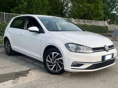 Usata VW Golf VII Executive 116 CV (85 kW) 2019 Bianco Berlina