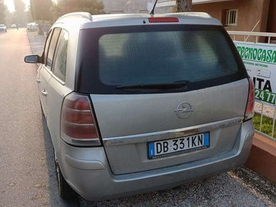 usata Opel Zafira ZafiraII 2005 1.9 cdti Cosmo 150cv