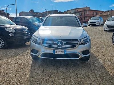 Usata Mercedes GLC220 Exclusive 169 CV (124 kW) 2019 Argento Station wagon
