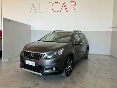 Usata Peugeot 2008 Allure 120 CV (88 kW) 2018 Grigio SUV