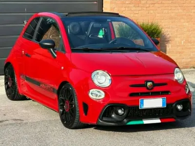 Usata Fiat 500C Abarth 179 CV (131 kW) 2012 Rosso Cabrio