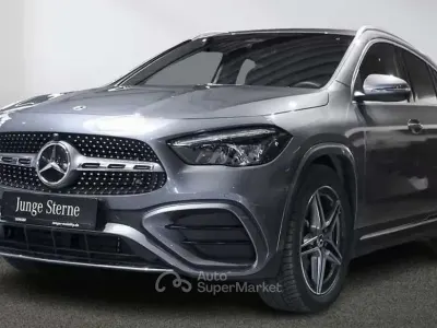 Usado Mercedes GLA200 AMG 163 CV (119 kW) 2025 Gris SUV