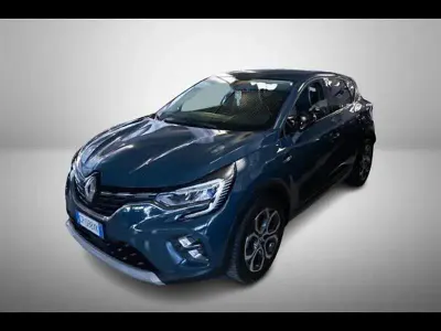 Usata Renault Captur Techno 100 CV (73 kW) 2023 Grigio chiaro SUV