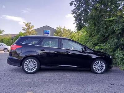 Usata Ford Focus Business Edition 120 CV (88 kW) 2016 Nero Station wagon