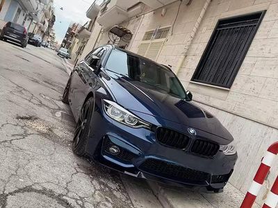 Usata BMW 318 150 CV (110 kW) 2018 Blu Station wagon