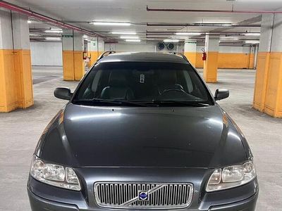 usata Volvo V70 163cv D5