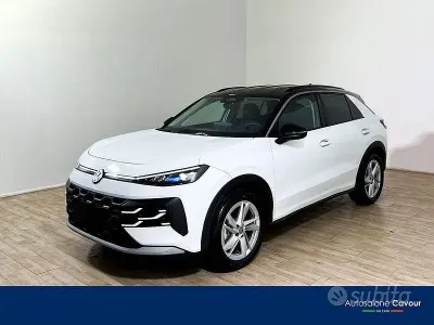 Nuova VW T-Roc Life 150 CV (110 kW) 2026 Bianco SUV